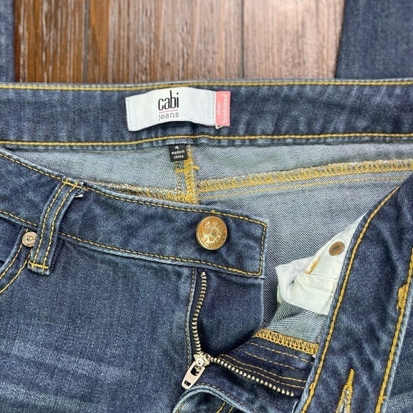 Cabi Slim‎ Boyfriend Jeans Style# 3045 Medium Wash Size 4 - Picture 7 of 13